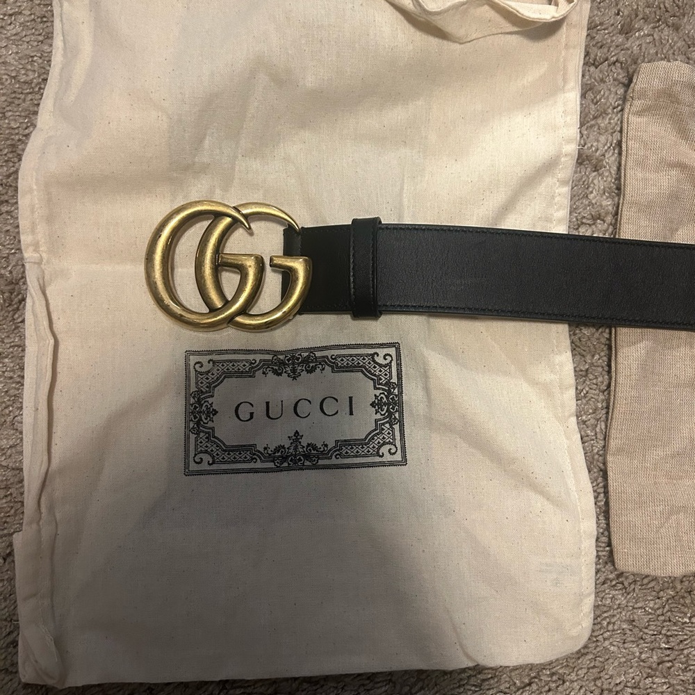 Authentic Gucci belt, worn once for an hour! Like new - Picture 2 of 6